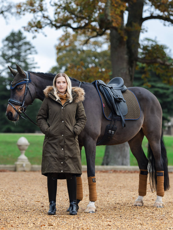 Tapis de Dressage Suede Square LeMieux