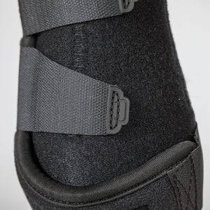 Guêtres De Travail "Airflow" Back on Track coloris Noir velcro boulet | Sellerie Bucéphale