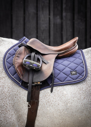 Woof Wear – Tapis de selle Vision Aura Close Contact Woof Wear Ink 2 | Sellerie Bucéphale