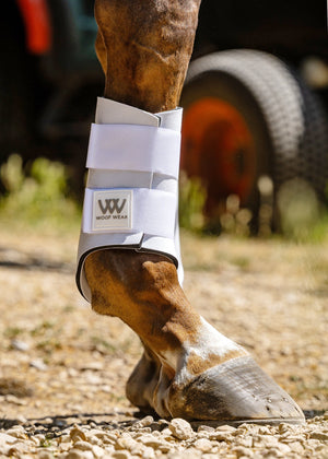 Woof Wear – Guêtres Club Woof Wear Blanc | Sellerie Bucéphale