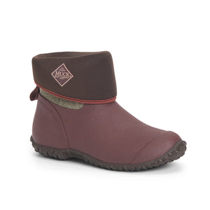 Botte Muck Boot Muckster II Mid bordeaux portee tige repliee a la cheville