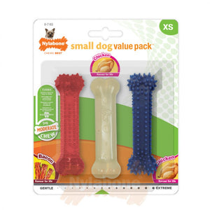 Pack de trois os à mâcher Nylabone saveurs bacon et poulet pour petit chien
