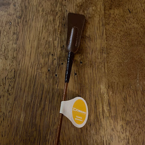 Döbert – Stick Döbert  poignée cuir et claquette large    | Sellerie Bucéphale