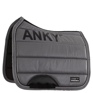 Anky – Tapis de Dressage Anky SS24 NIGHT OWL   | Sellerie Bucéphale