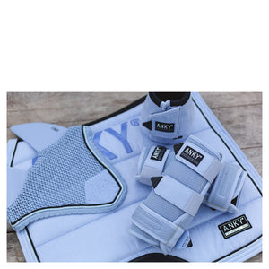 Anky – Tapis de Dressage Anky SS24    | Sellerie Bucéphale