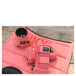 Anky – Tapis de Dressage Anky SS24    | Sellerie Bucéphale