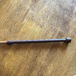 Döbert – Stick Döbert poignée cuir Marron 110cm  | Sellerie Bucéphale