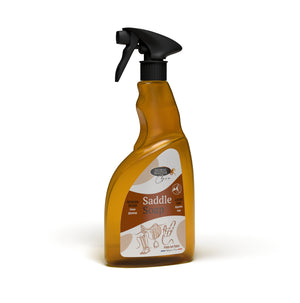 Flacon spray 750 ml de Saddle Soap Horse Master, savon glycériné liquide pour l'entretien des cuirs de sellerie