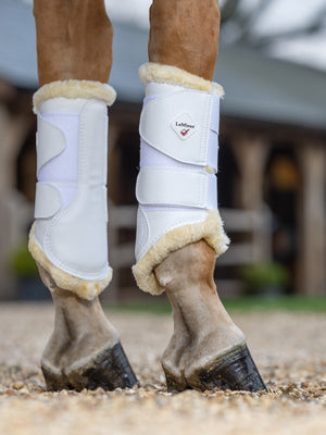 Guêtres de Protection LeMieux Fleece Lined - Blanc - lifestyle