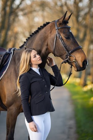 Veste de Concours Dynamique LeMieux - Noir - mise en situation