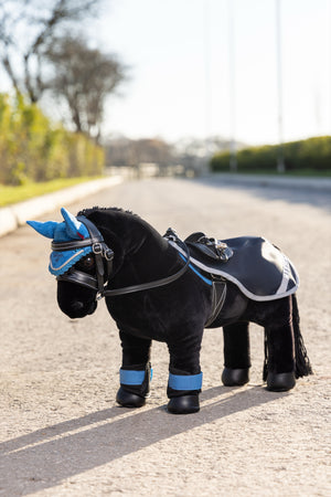 Chemise d'Extérieur Toy Pony LeMieux, coloris Navy, en situation