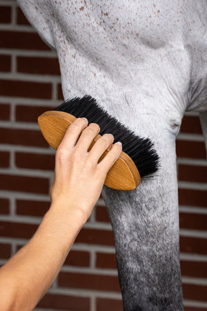 Brosse Artisan Flick LeMieux - Marron - mise en situation