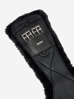 Sangle de Dressage Galbée Arika Simuwool LeMieux, coloris Black, vue produit