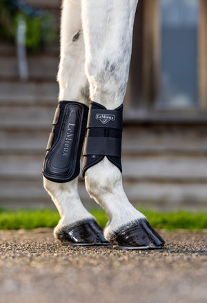 Guêtres de Protection LeMieux Grafter Best-Seller - Noir - lifestyle