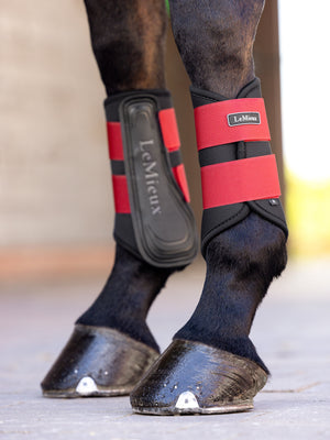 Guêtres de Protection LeMieux Grafter Best-Seller - Chilli - lifestyle