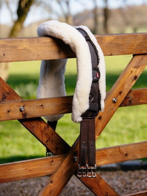 Housse de Sangle Obstacle Merino+ LeMieux - Naturel - mise en situation