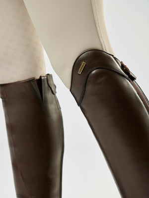 IT08706_studio_juniorfieldridingboot_brown_9