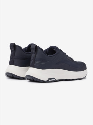 IT08795_product_kantawaterprooftrainer_navy_08
