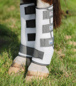 Woof Wear – Guêtres anti-mouches Pro-Tech Premier Equine White 3 | Sellerie Bucéphale