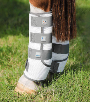 Woof Wear – Guêtres anti-mouches Pro-Tech Premier Equine White 4 | Sellerie Bucéphale