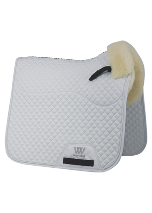 Woof Wear – Tapis de dressage mouton Woof Wear Blanc | Sellerie Bucéphale