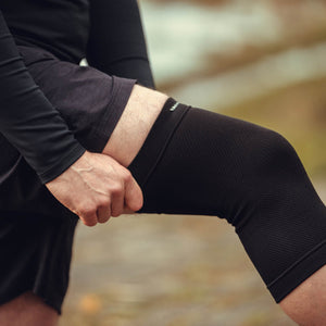 Physio 4way stretch térdvédő Back on Track