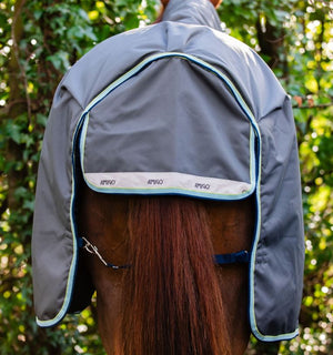Amigo Horseware 1200D Plus 400g Kültéri takaró – levehető nyakvédővel