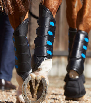 Woof Wear – Guêtres de cross Air Cooled Original postérieurs Premier Equine Black 3 | Sellerie Bucéphale