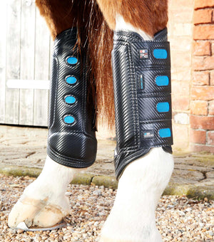 Woof Wear – Guêtres de cross Super Lite Carbon Tech postérieurs Premier Equine Black | Sellerie Bucéphale