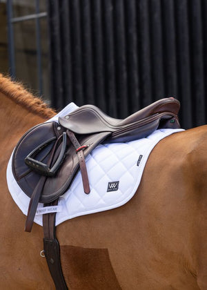 Woof Wear – Tapis de selle Vision Aura Close Contact Woof Wear Blanc 3 | Sellerie Bucéphale