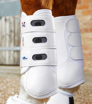 Woof Wear – Guêtres de cross Carbon Tech Air Cooled antérieurs Premier Equine White 3 | Sellerie Bucéphale