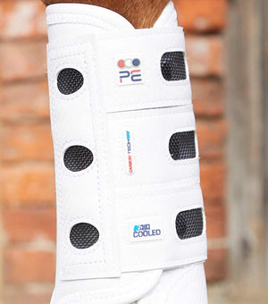 Woof Wear – Guêtres de cross Carbon Tech Air Cooled antérieurs Premier Equine White 4 | Sellerie Bucéphale