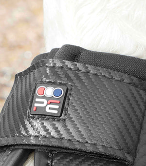 Woof Wear – Cloches Carbon Tech Kevlar No-Turn Premier Equine Black 3 | Sellerie Bucéphale