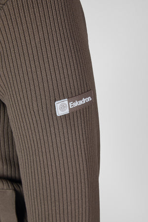 Veste Zip Knit – Eskadron Dynamic Fanatics 2026 — porté
