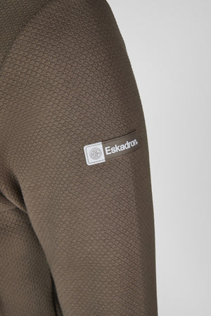Veste Zip Fleece – Eskadron Dynamic Fanatics 2026 — porté