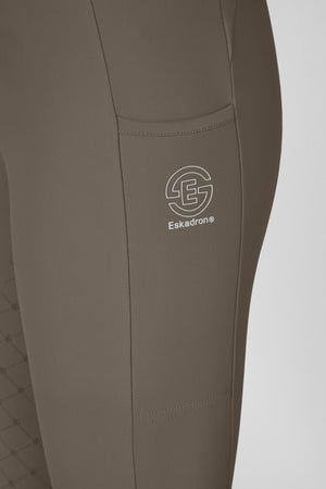 Legging d'Équitation Cosy Full Grip – Eskadron Dynamic Fanatics 2026 — porté
