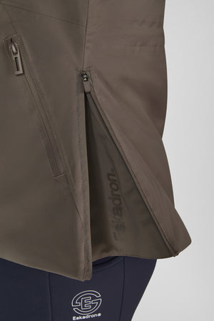 Veste imperméable Eskadron Dynamic Fanatics 2026 — porté