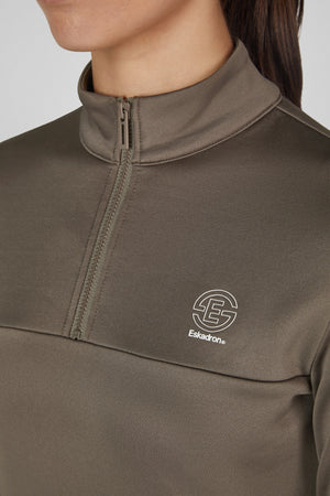Haut demi-zippé Eskadron Dynamic Fanatics 2026 — porté