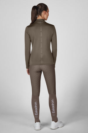 Haut demi-zippé Eskadron Dynamic Fanatics 2026 — porté