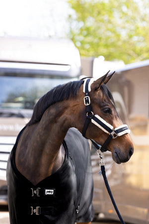 Pătură de grajd ULTRALIGHT Eskadron CORE – Ușoară & Confortabilă