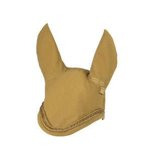 L'image représente une cagoule pour cheval, également appelée masque anti-mouches. Cet accessoire est conçu pour protéger la tête du cheval des insectes nuisibles et pénétrants tels que les mouches et les moucherons. Description détaillée : 1. **Matériau et texture** : La cagoule est fabriquée dans un matériau en filet ou en maille, permettant une bonne aération et visibilité pour le cheval. La texture est uniforme et semble légère, ce qui est idéal pour le confort de l'animal. 2....