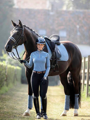 Le Mieux – Tapis de Dressage Suede Square LeMieux    | Sellerie Bucéphale
