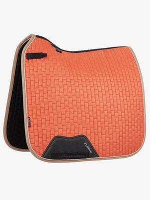 Le Mieux – Tapis de Dressage Suede Square LeMieux Apricot | Sellerie Bucéphale
