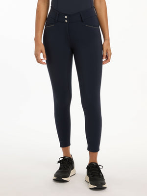 Pantalon LeMieux Victoria assise suédine Navy porté