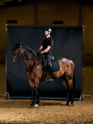 Tapis de Dressage LeMieux ProForm Moulé Black en situation 2