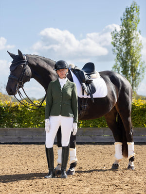 Tapis de Dressage LeMieux Essence White - porté