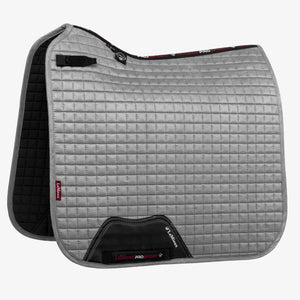 Tapis de Dressage Suede Square LeMieux Gris Dressage | Sellerie Bucéphale