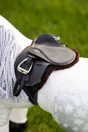 Selle Toy Pony LeMieux noire en situation