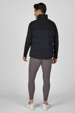 Pikeur QUILTED VEST gilet d'équitation, coloris noir, porté vue de dos