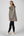 Pikeur RAINZIP CAPE cape imperméable, coloris mocha cream, porté vue de face
